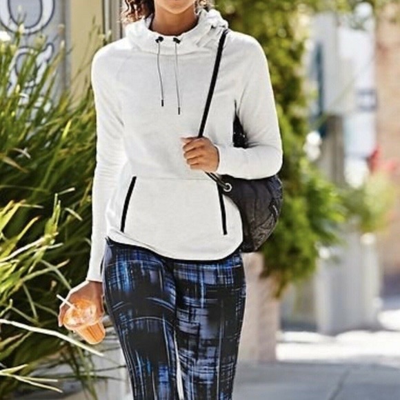 Athleta Sentry cowl-neck hoodie, size extra small - Picture 2 of 16